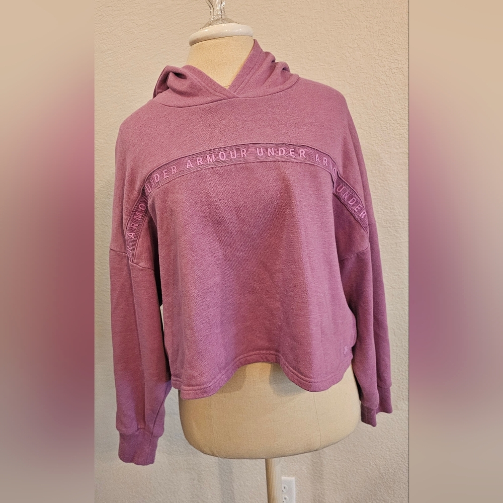 UNDER ARMOUR Loose Cropped Drop Shoulder Hoodie Medium Rose/pink color
